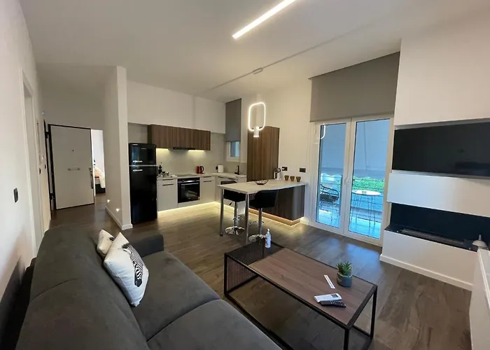 Lf - Irene Apartment Thebes